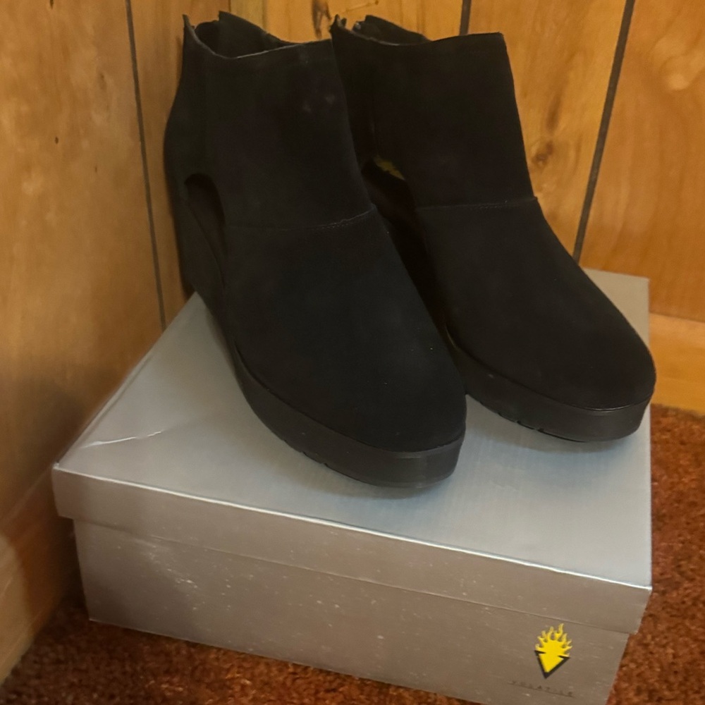 Volatile Black Ankle Boots